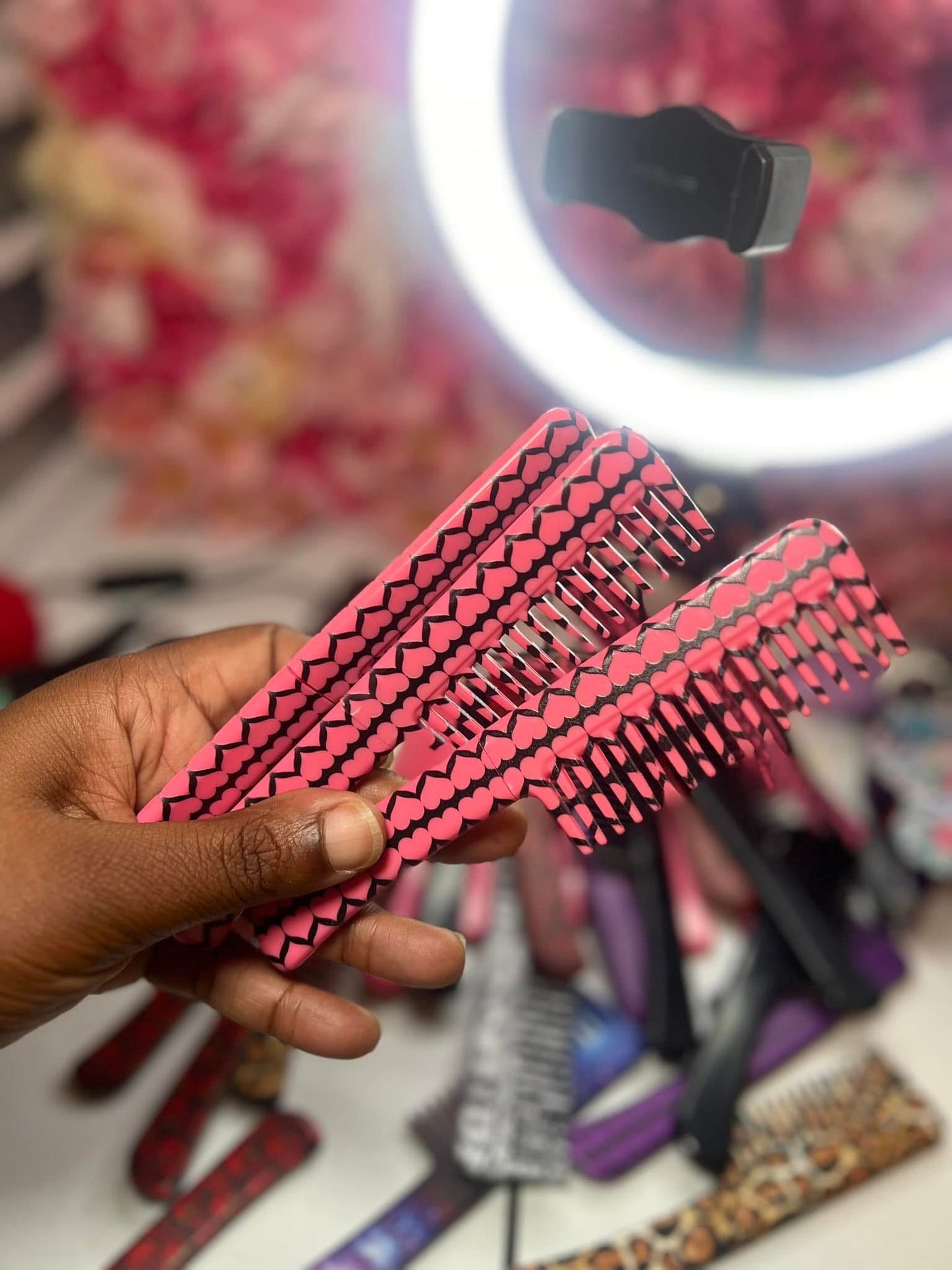 Discreet Comb