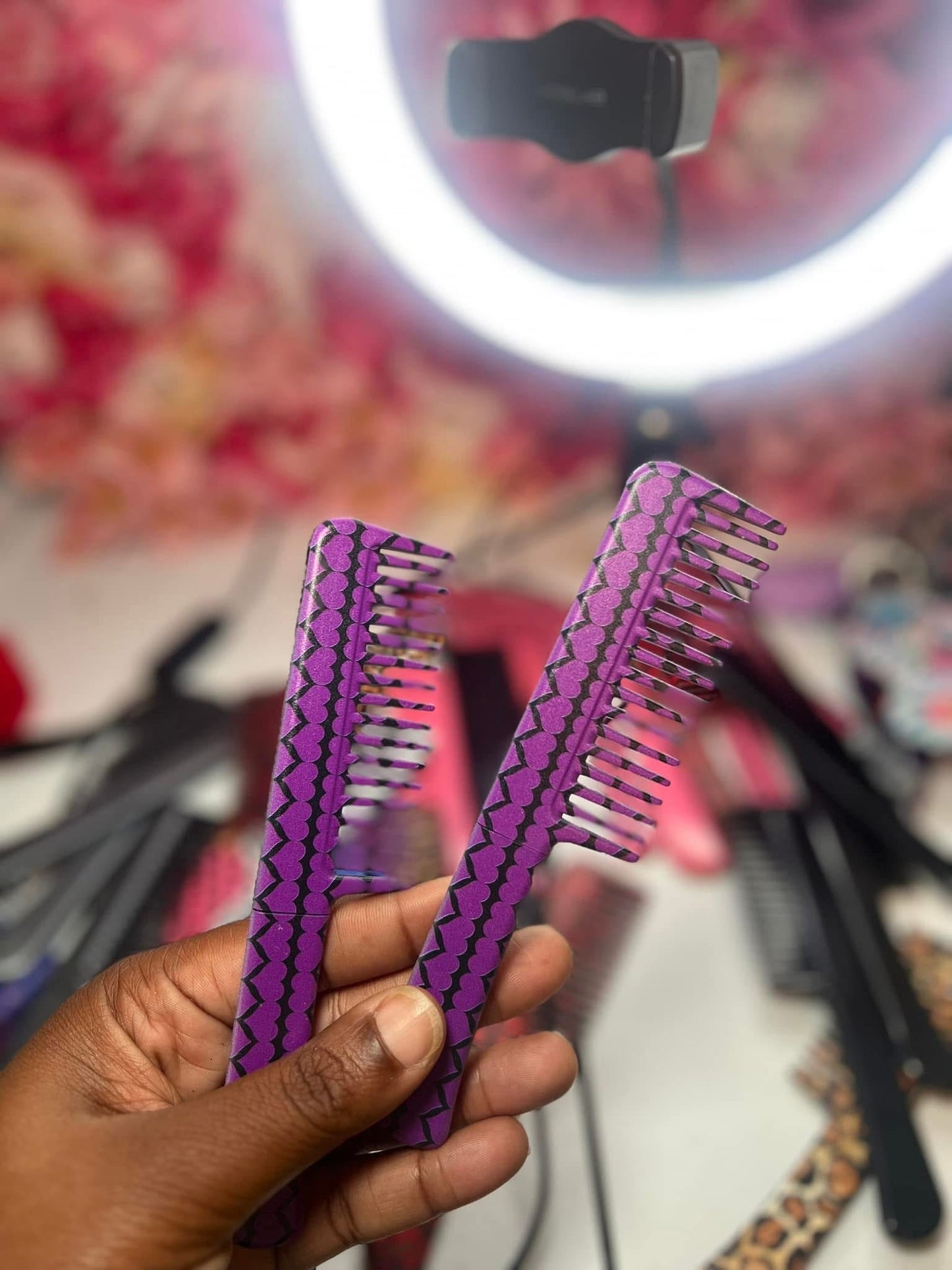 Discreet Comb