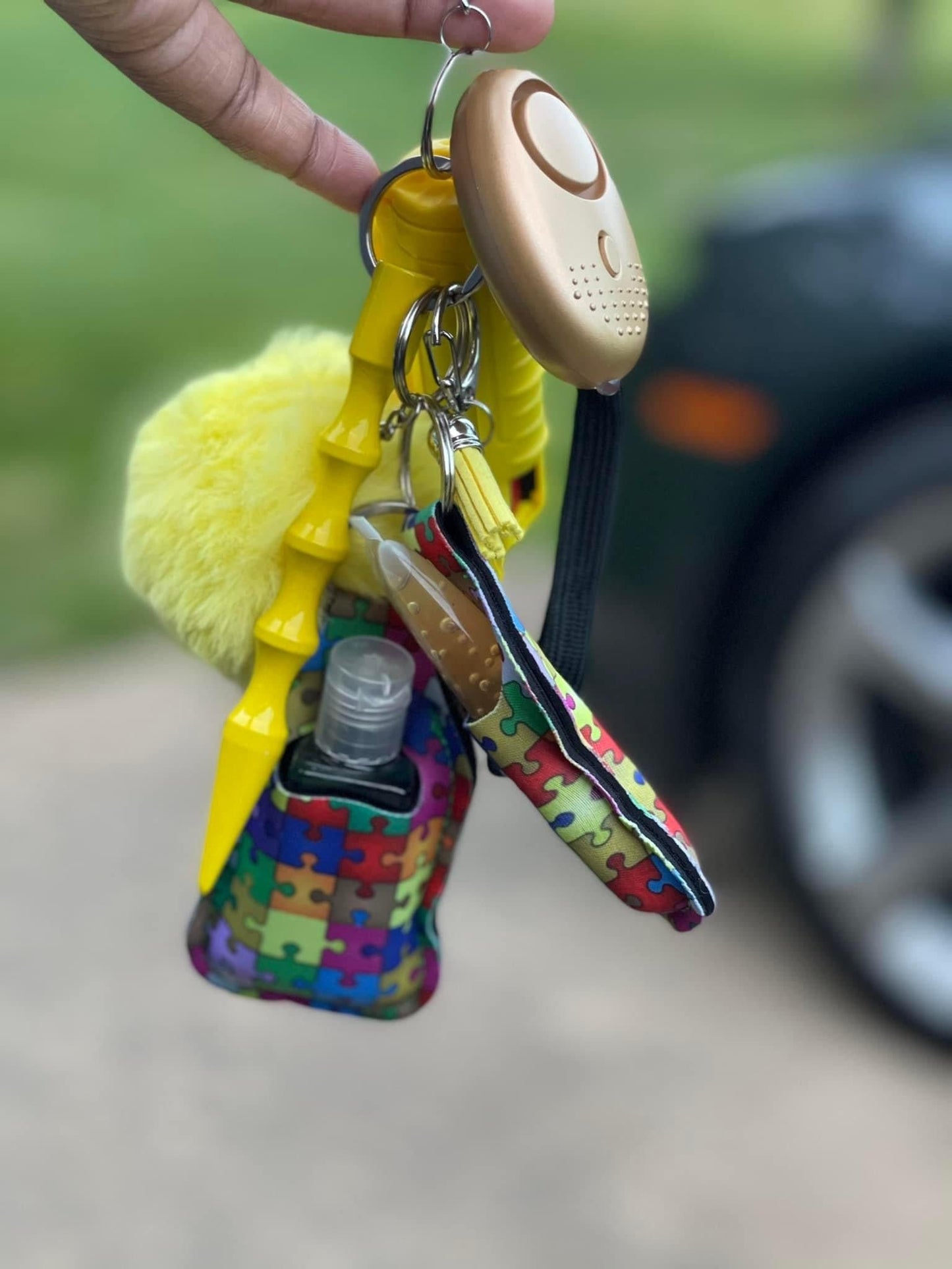 11 PCS KEYCHAIN SET