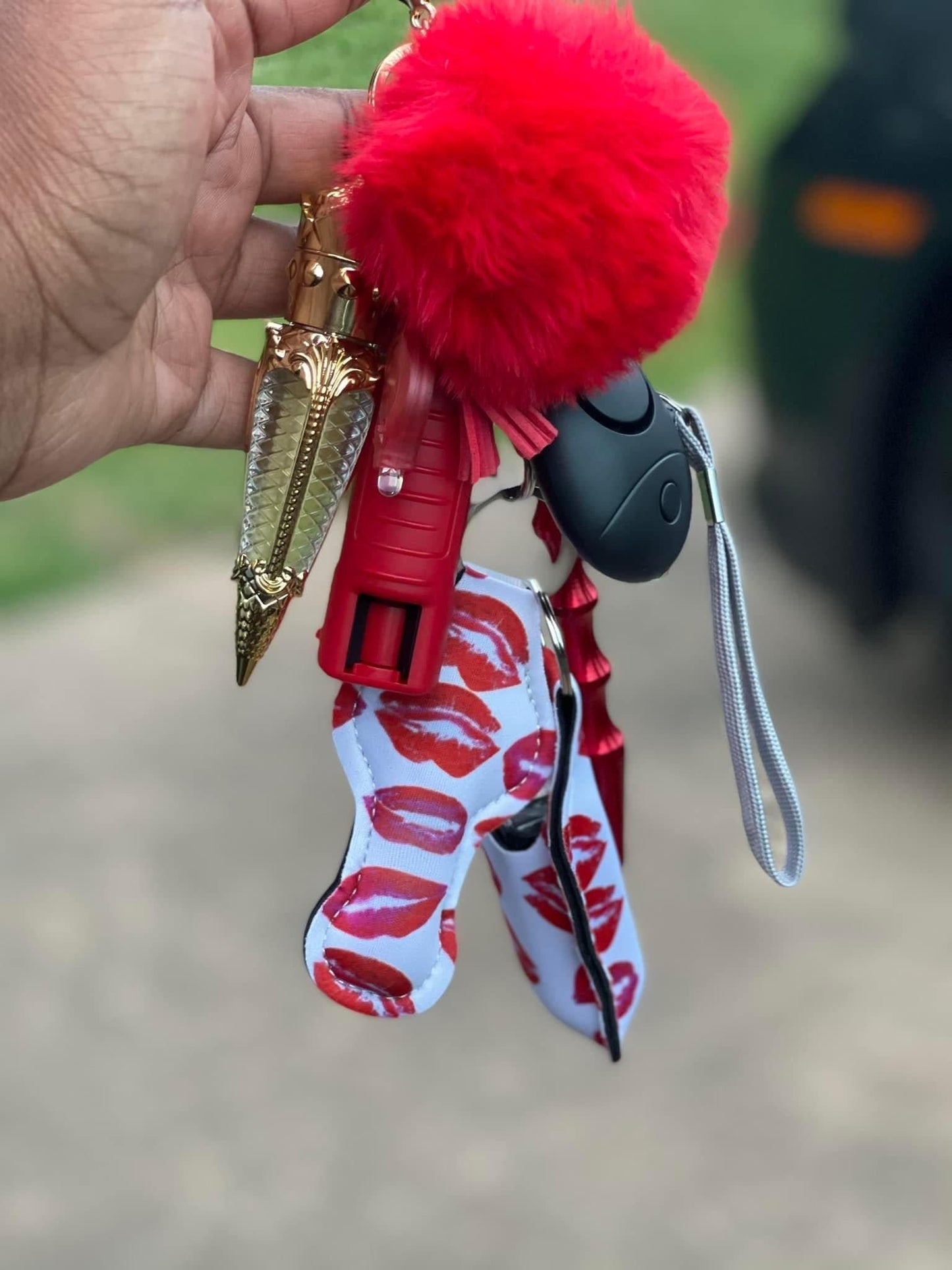 11 PCS KEYCHAIN SET