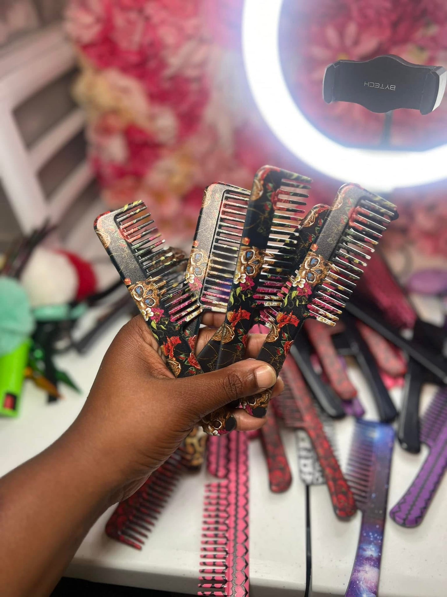 Discreet Comb