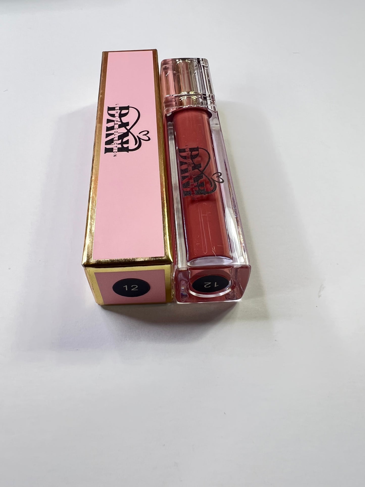 HANNAH 12 (SOFT MATTE STAIN LIP GLOSS)